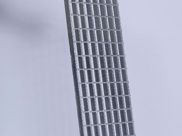 T1 step plate
