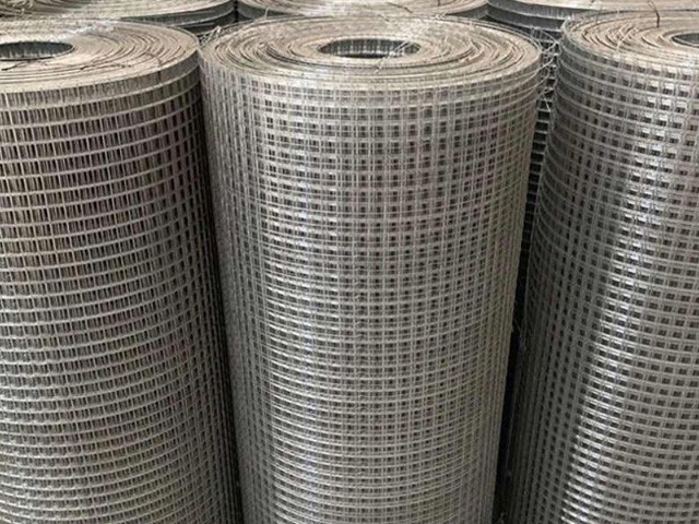projection - welded mesh