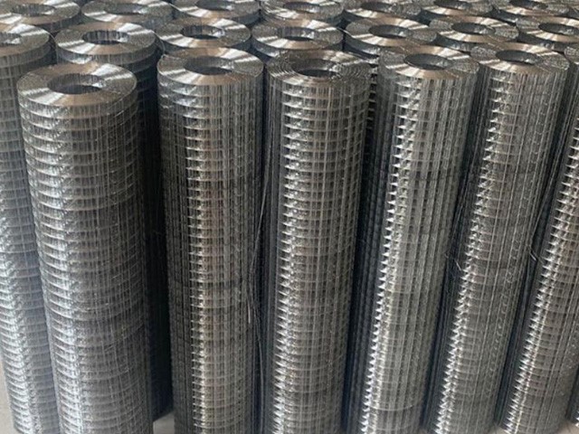 row - welded mesh